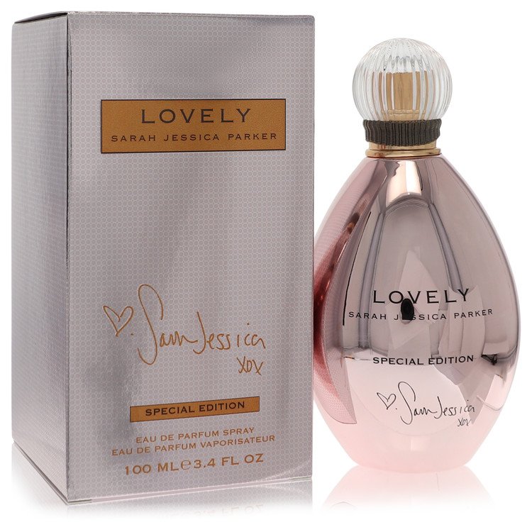 Lovely by Sarah Jessica Parker Eau De Parfum Spray (Signed Special Edition) 3.4 oz