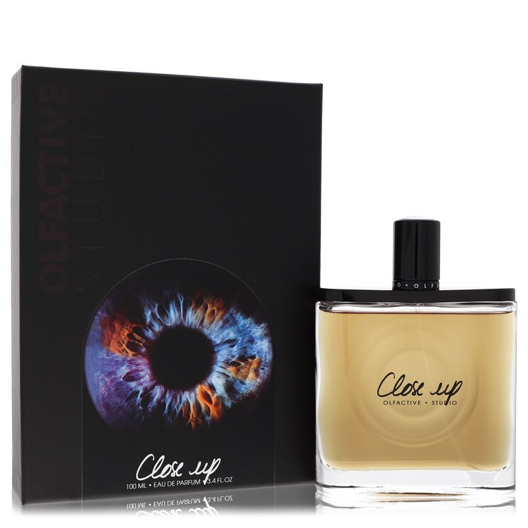 Olfactive Studio Close Up by Olfactive Studio Eau De Parfum Spray (Unisex) 3.3 oz